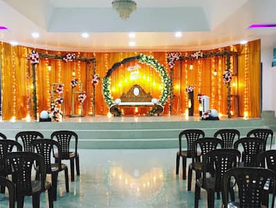 Ezhil Thirumana Mandapam - Image 1