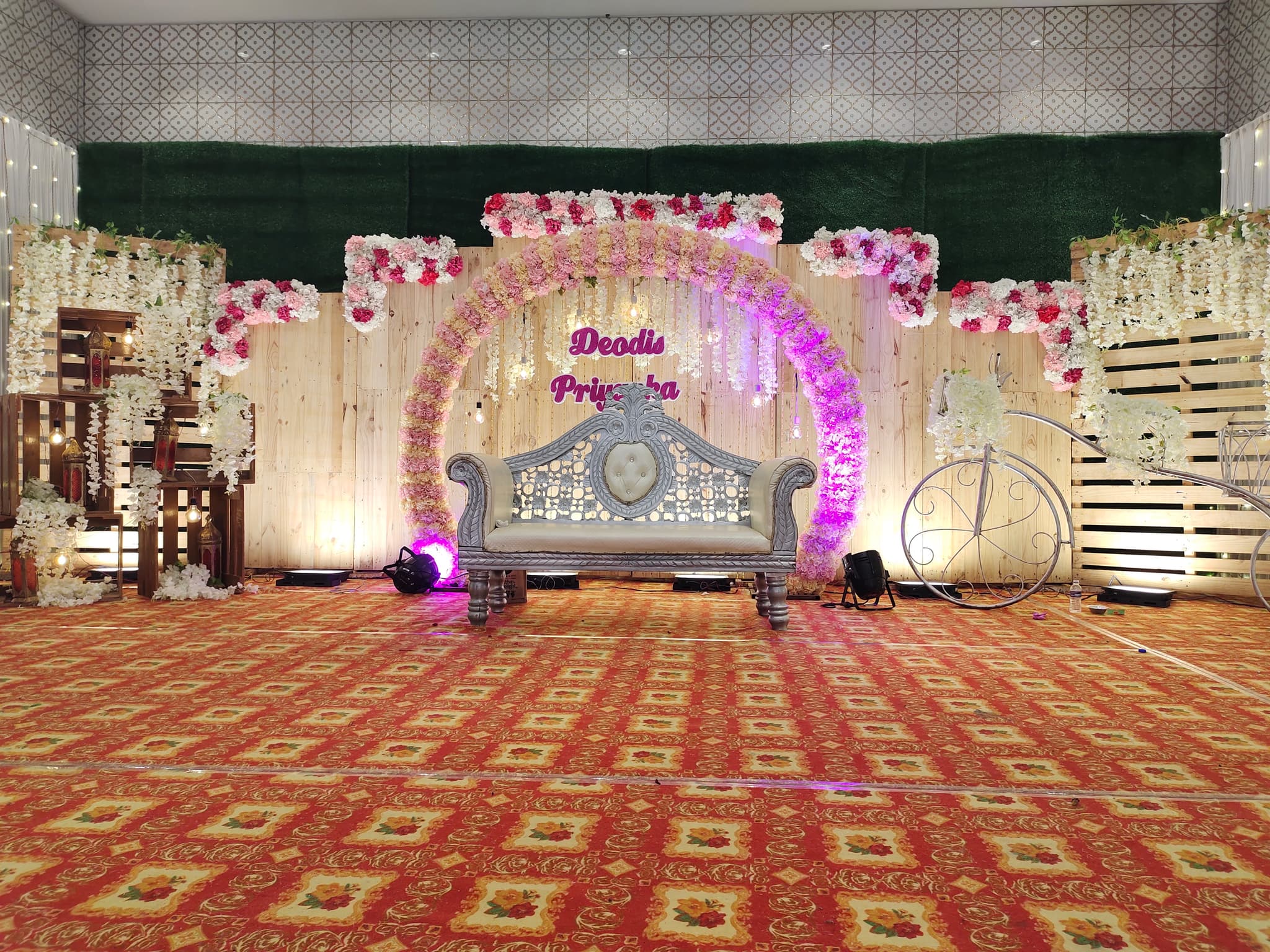 Aruns Mahal - Image 1