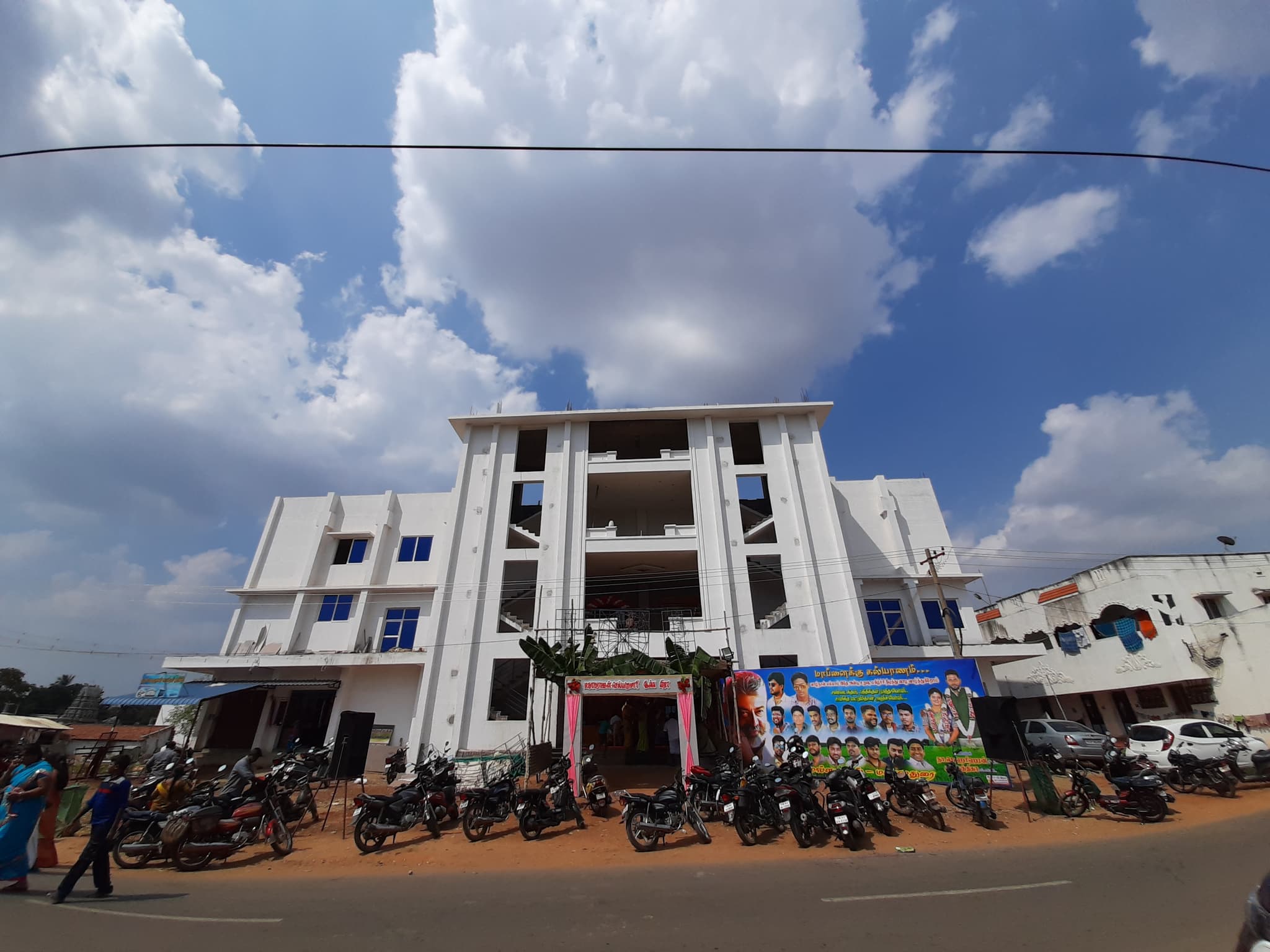 Gopal Indra Mahal - Image 1